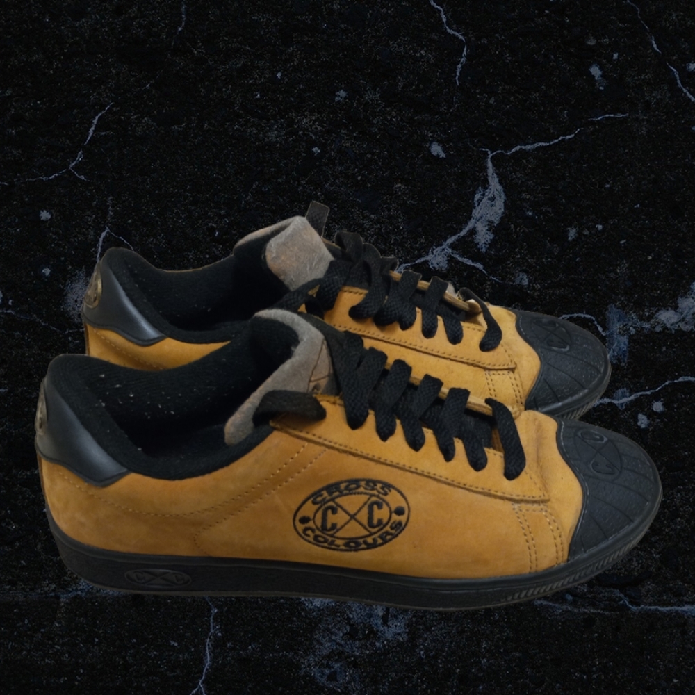 Vintage Cross Colours Sneakers